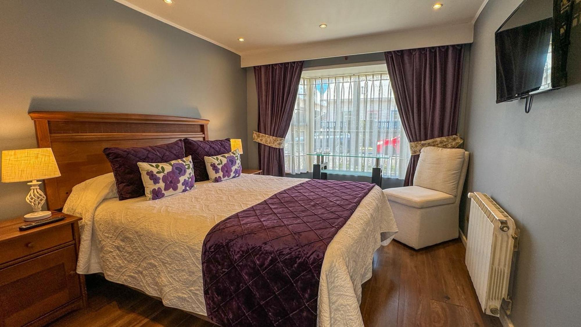 Hotel Puerta Del Lago Puerto Varas Eksteriør bilde