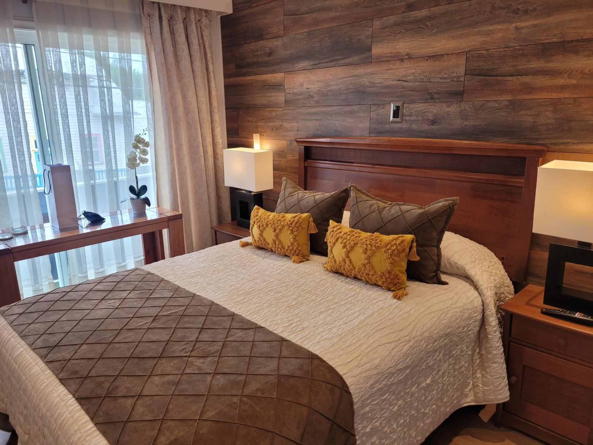 Hotel Puerta Del Lago Puerto Varas Eksteriør bilde