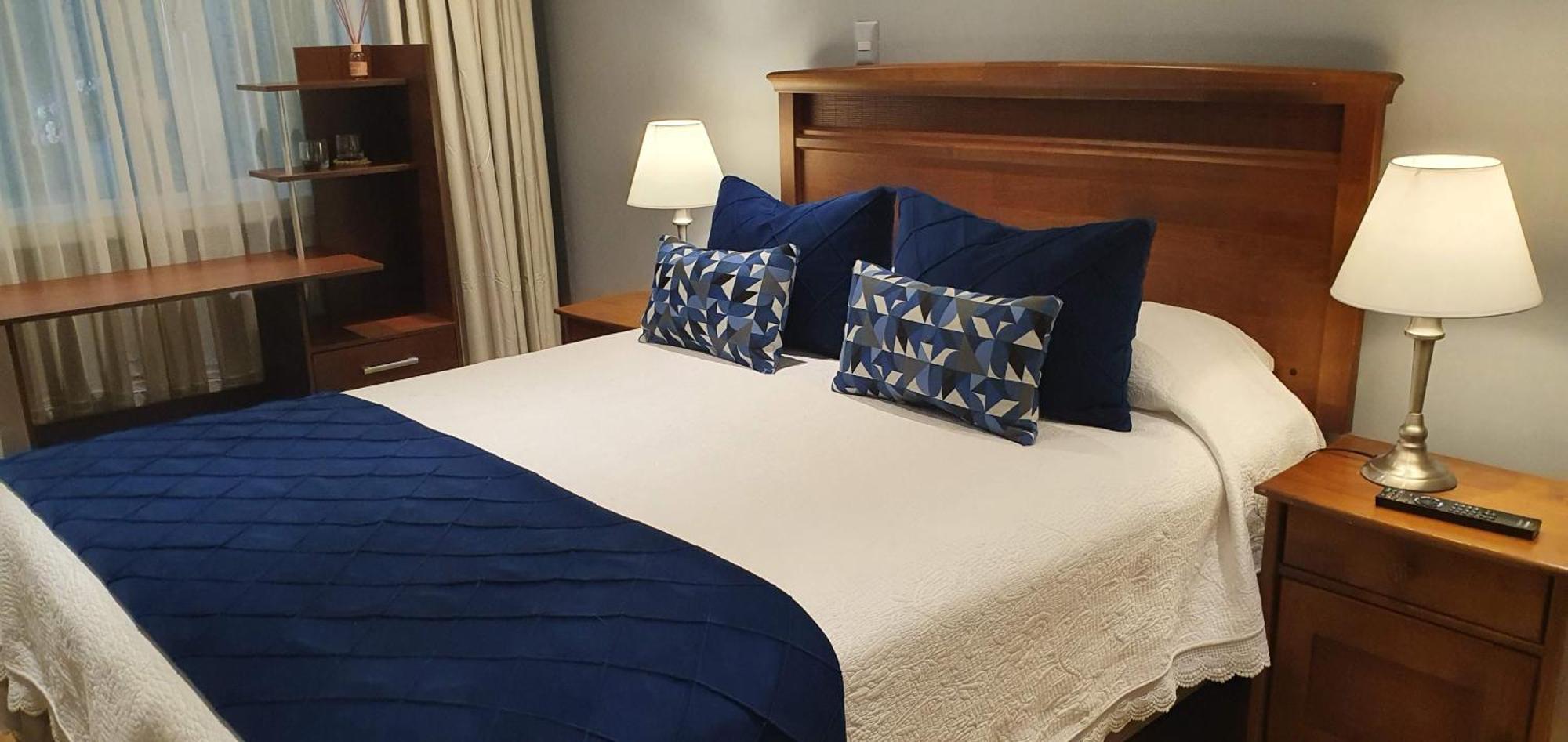 Hotel Puerta Del Lago Puerto Varas Eksteriør bilde