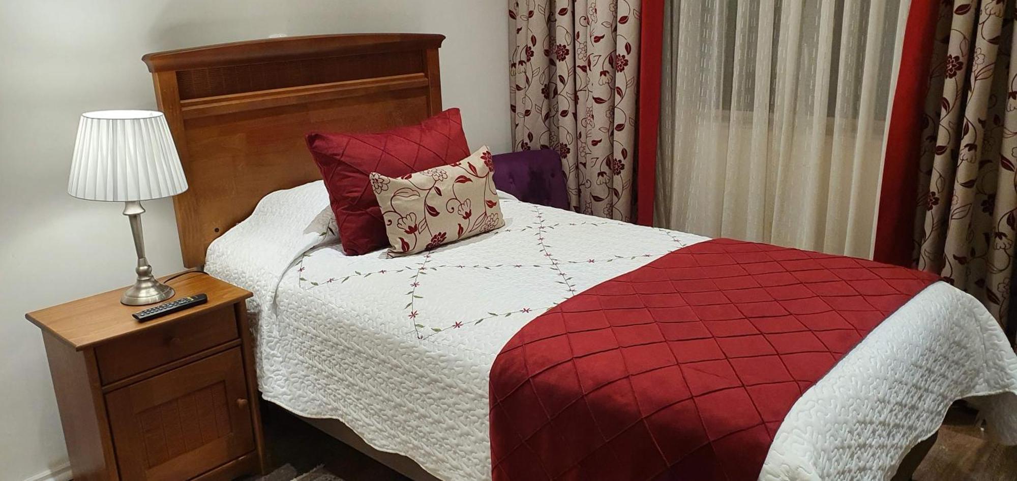 Hotel Puerta Del Lago Puerto Varas Eksteriør bilde