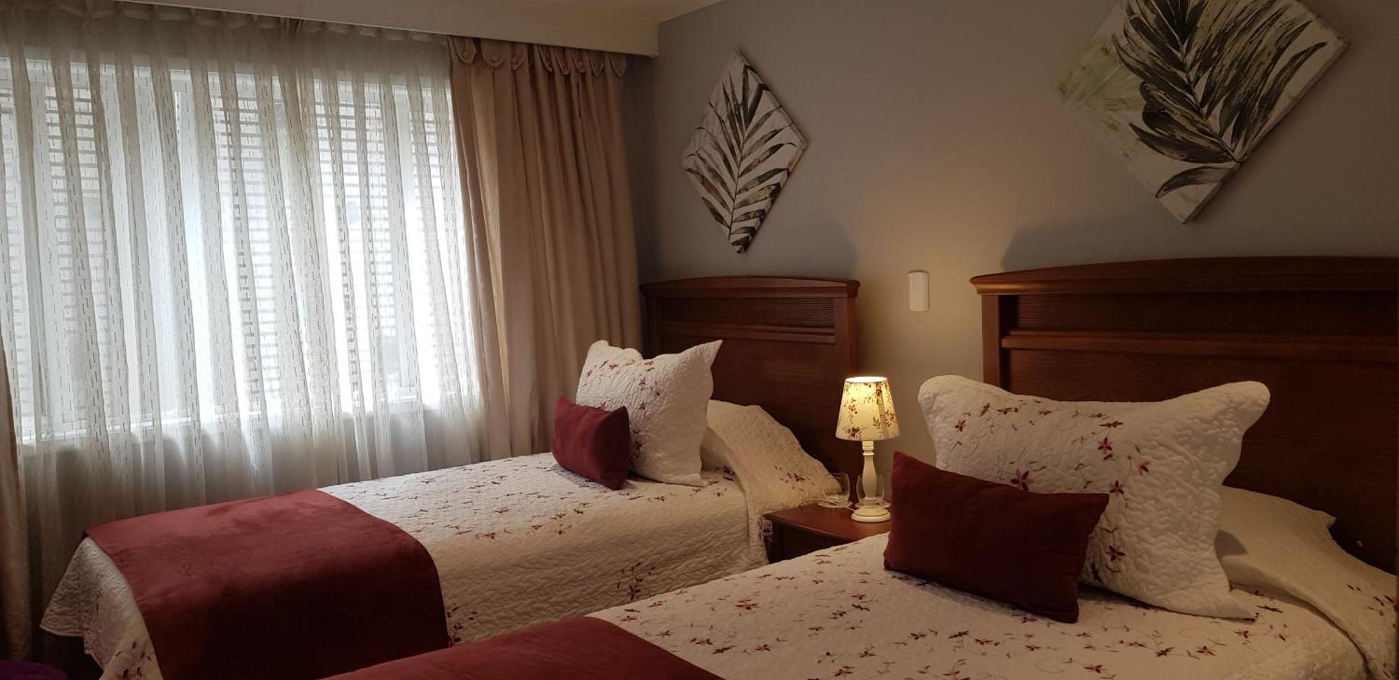 Hotel Puerta Del Lago Puerto Varas Eksteriør bilde