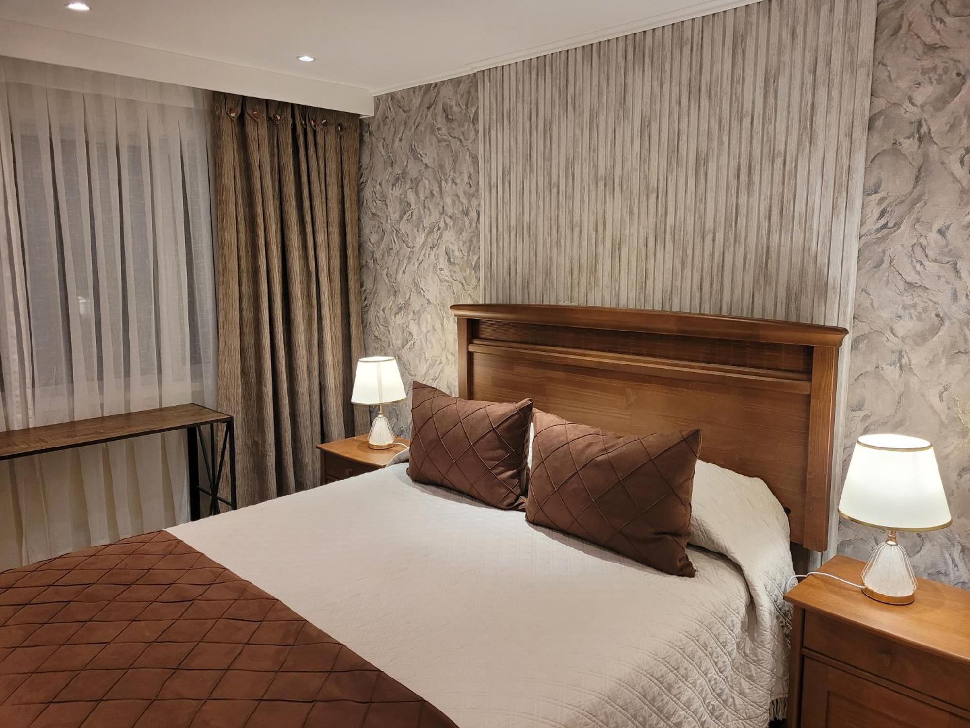 Hotel Puerta Del Lago Puerto Varas Eksteriør bilde