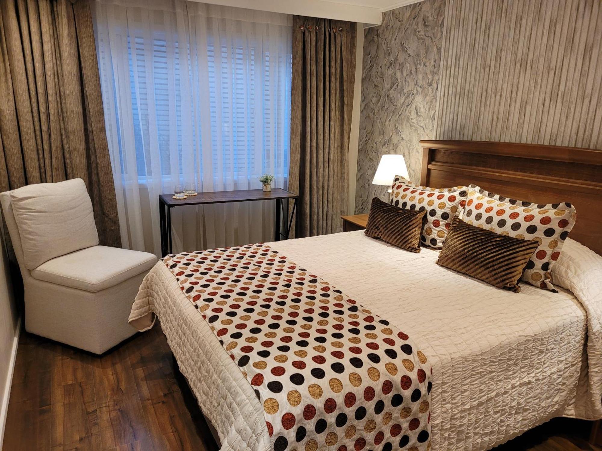 Hotel Puerta Del Lago Puerto Varas Eksteriør bilde